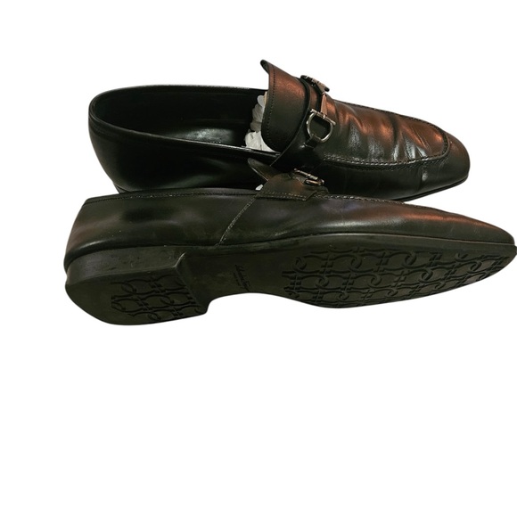 Ferragamo Shoes - Picture 5 of 8